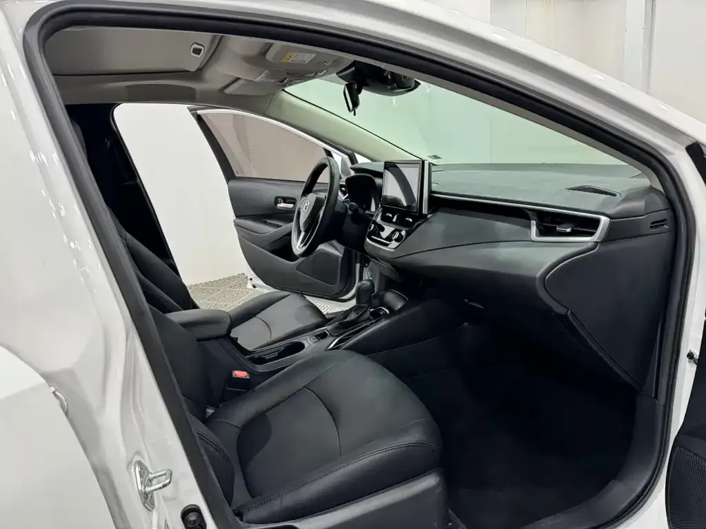 Toyota Corolla 2021 из CN, фото 5