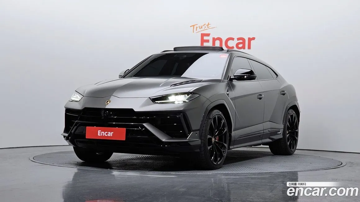Lamborghini Urus 2023 из KR, фото 1