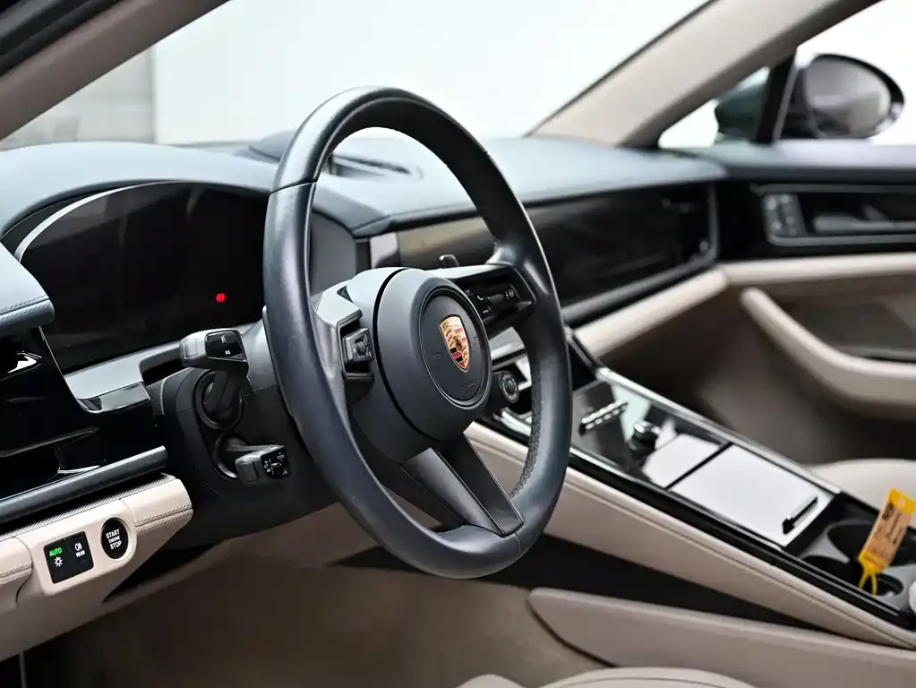 Porsche Panamera — фото 10