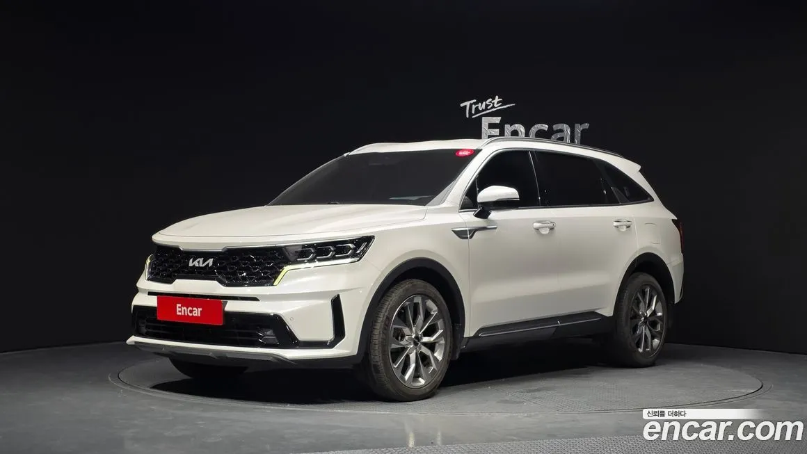 Kia Sorento — фото 1
