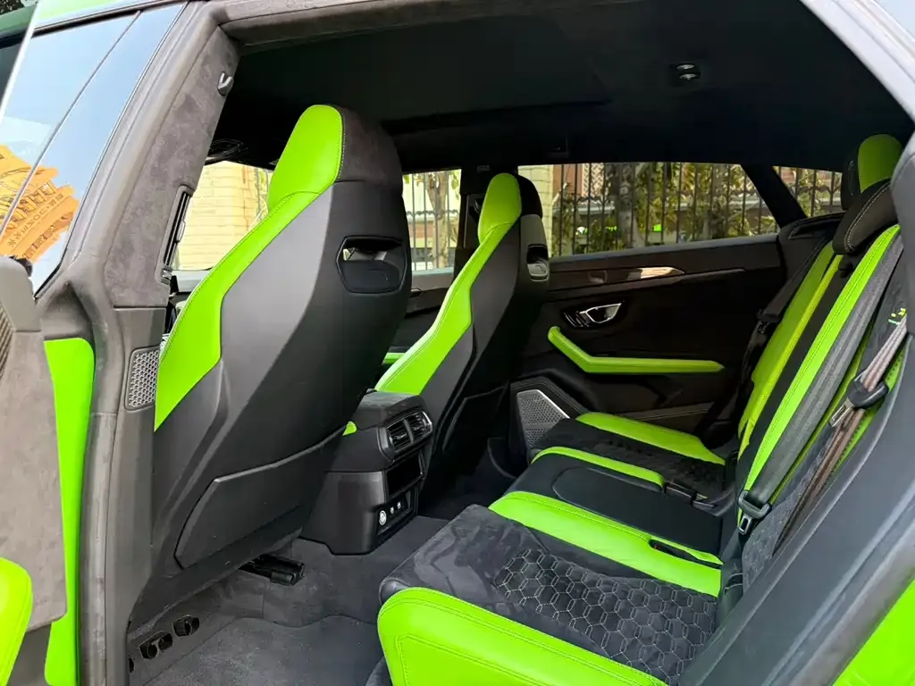 Lamborghini Urus 2021 из CN, фото 6