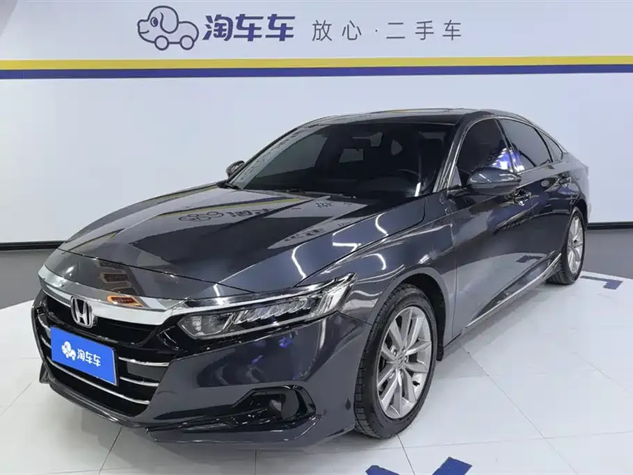 Honda Accord — фото 1