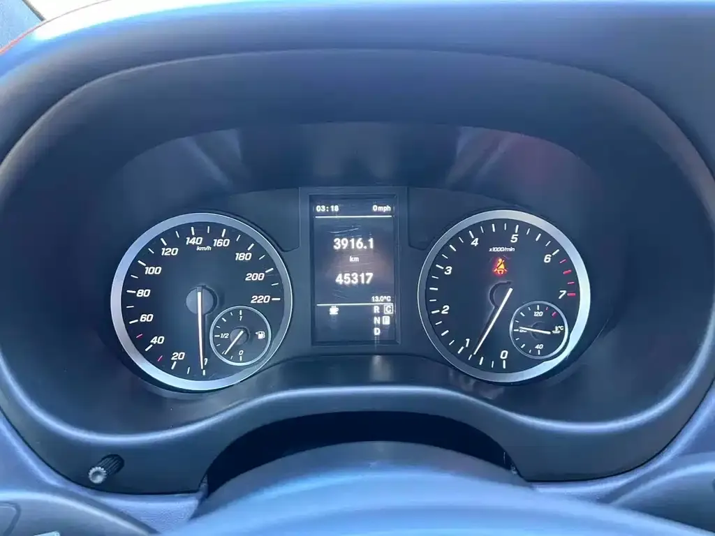 Mercedes-Benz Vito 2023 из CN, фото 2