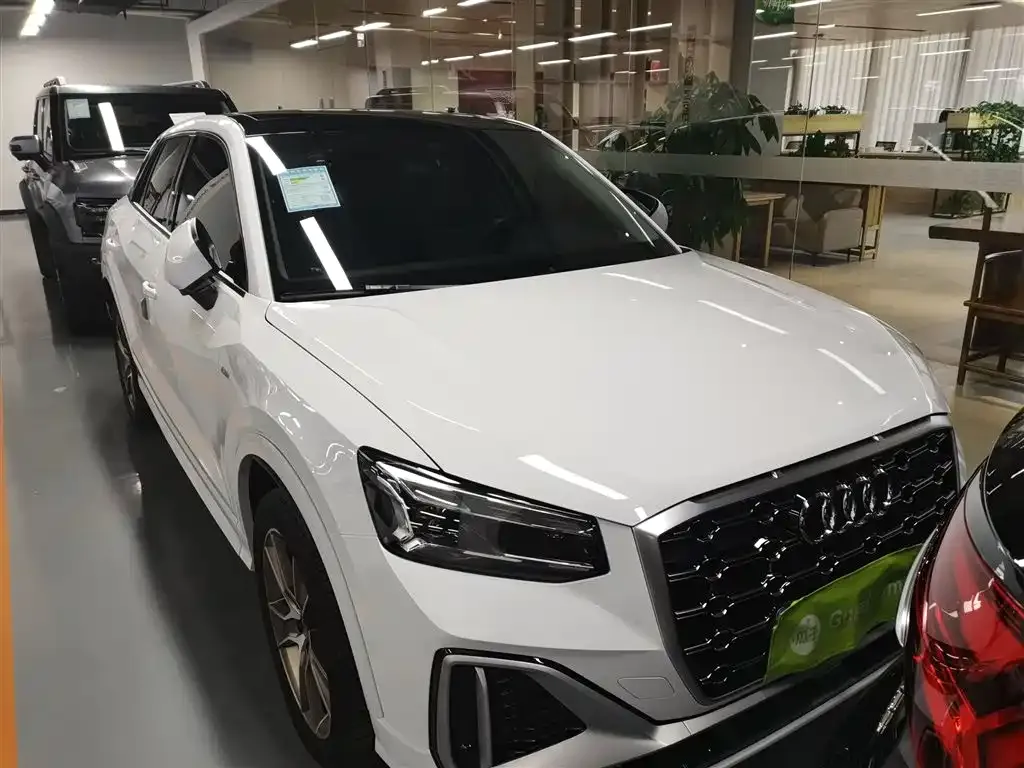 Audi Q2L 2024 из CN, фото 8