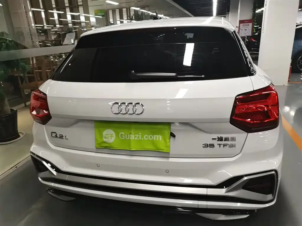 Audi Q2L 2024 из CN, фото 9
