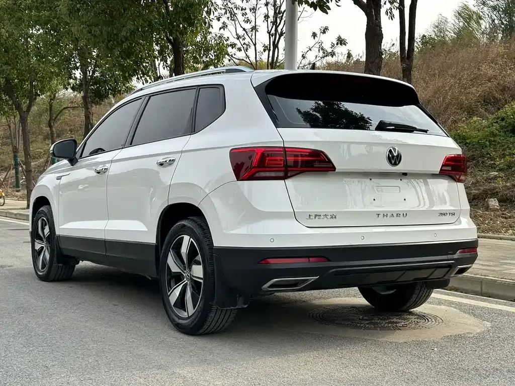 Volkswagen Tharu 2022 из CN, фото 10