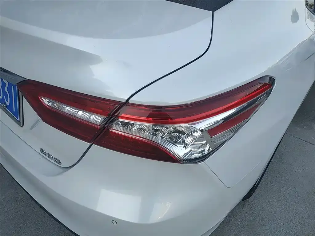 Toyota Camry 2023 из CN, фото 8
