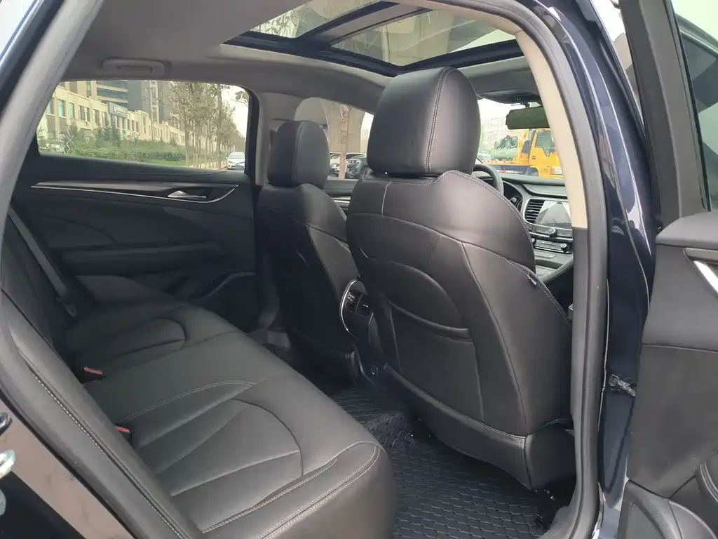 Buick LaCrosse 2021 из CN, фото 7