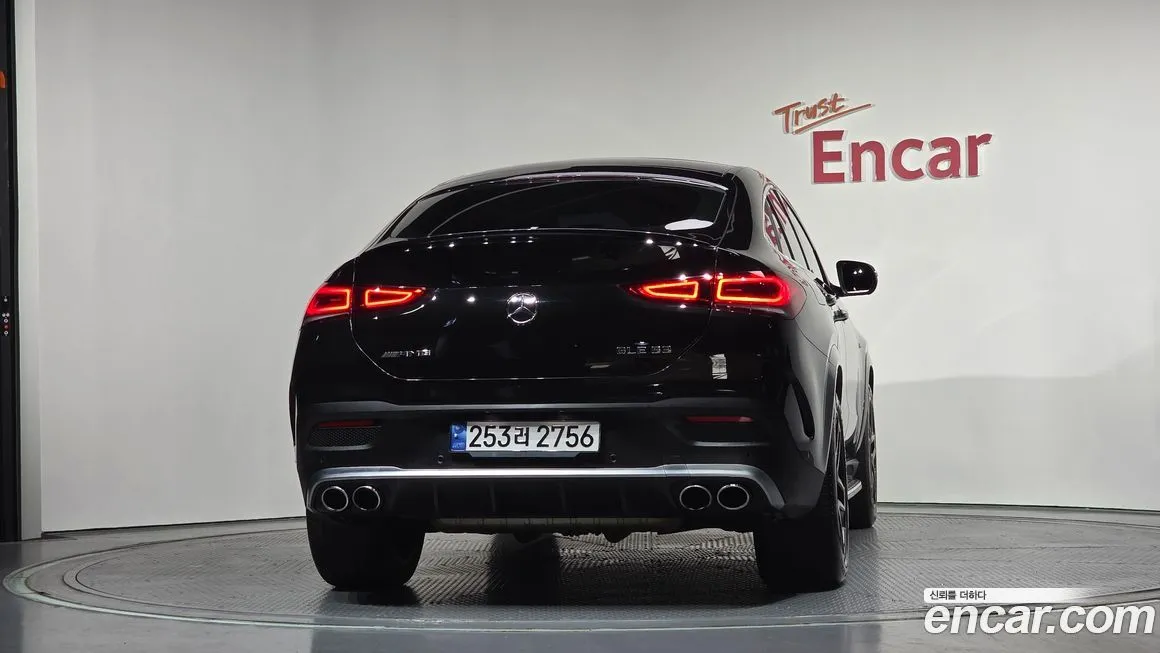 Mercedes-Benz GLE-Class — фото 6