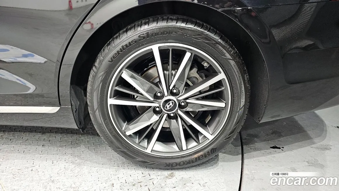 Hyundai Grandeur — фото 10