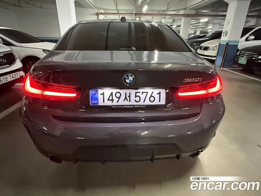 BMW 3-Series 2025 из KR, фото 9
