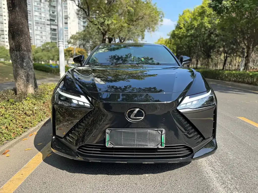 Lexus RZ 2024 из CN, фото 10