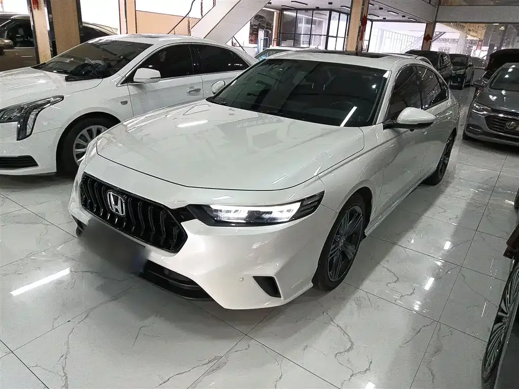 Honda Inspire — фото 1