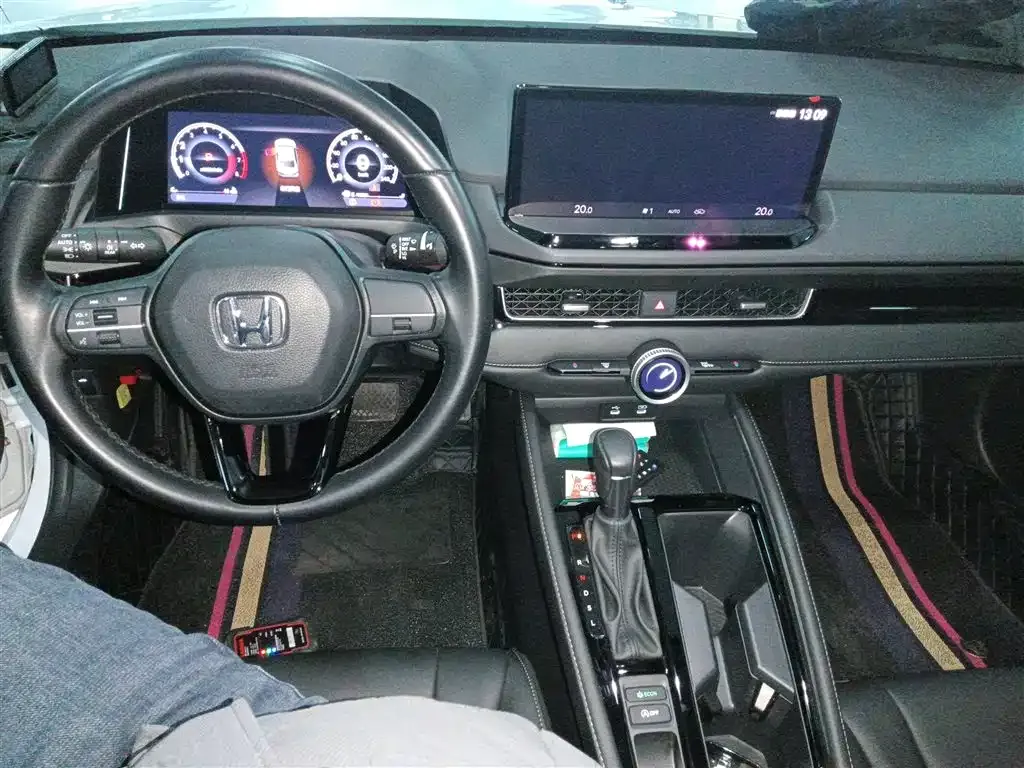 Honda Inspire — фото 10