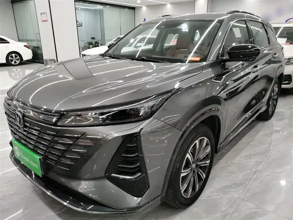 Changan CS75PLUS — фото 2