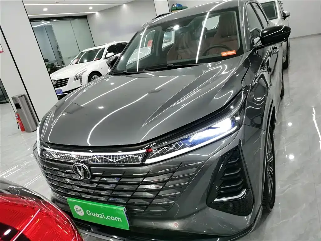 Changan CS75PLUS — фото 4