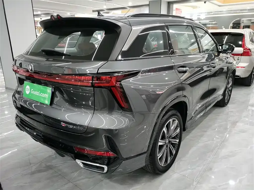 Changan CS75PLUS — фото 9