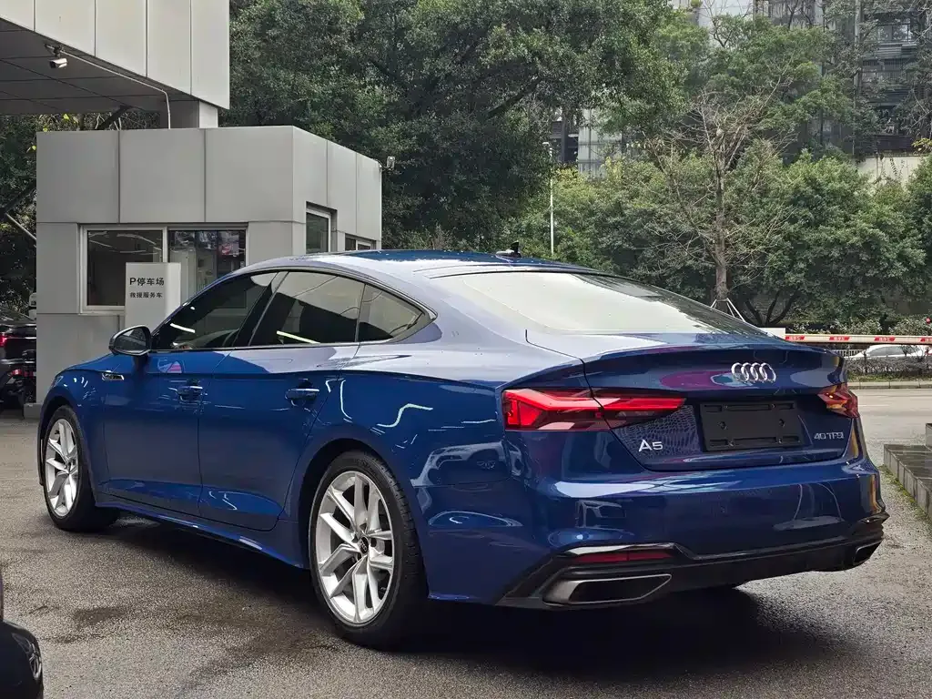 Audi A5 (Import) — фото 9