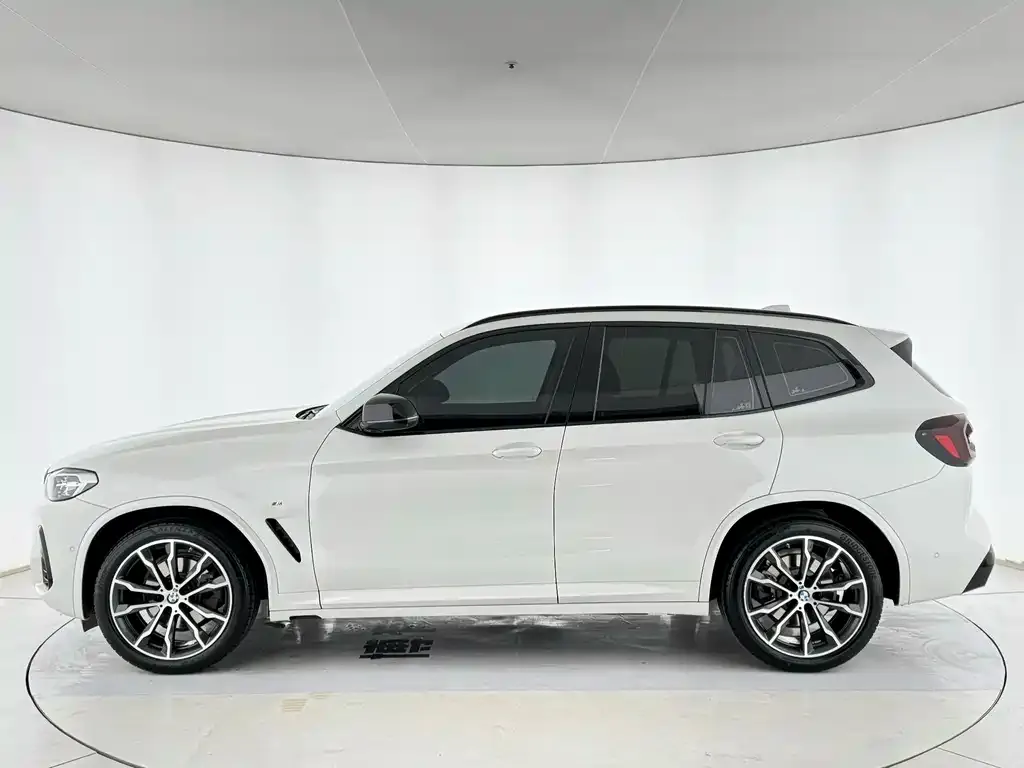 BMW X3 2023 из CN, фото 3