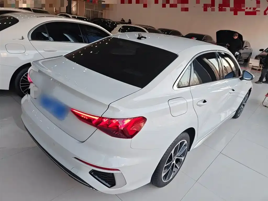Audi A3 2023 из CN, фото 4