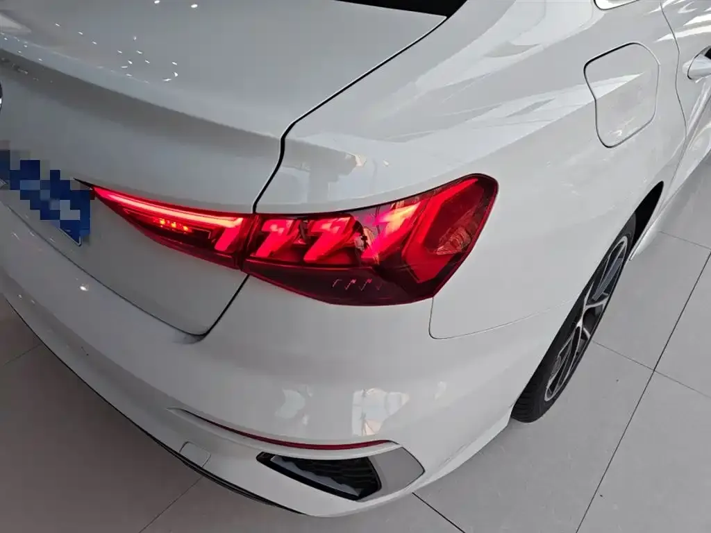 Audi A3 2023 из CN, фото 6