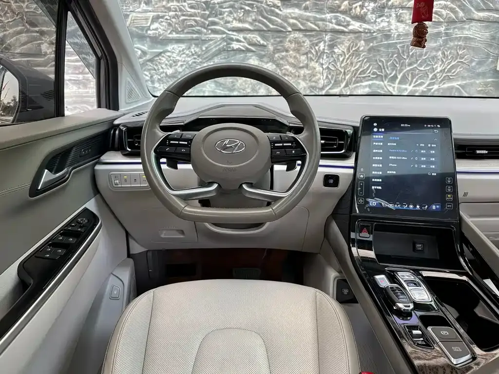 Hyundai Custo — фото 2
