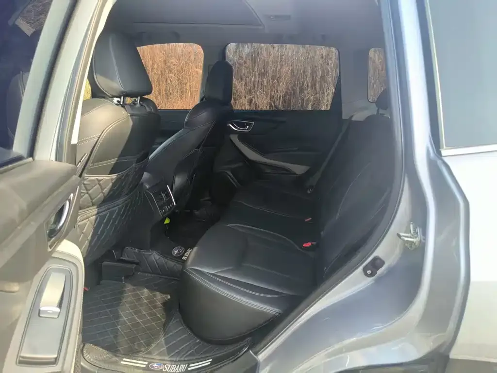 Subaru Forester 2022 из CN, фото 8