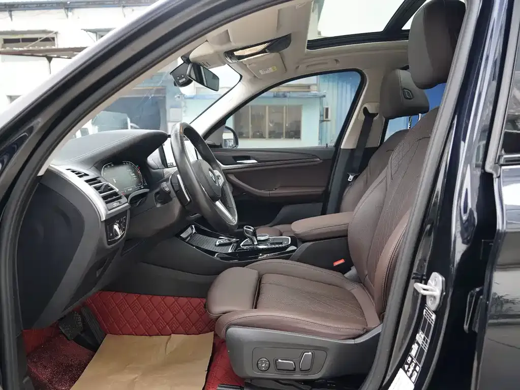 BMW X3 2024 из CN, фото 3