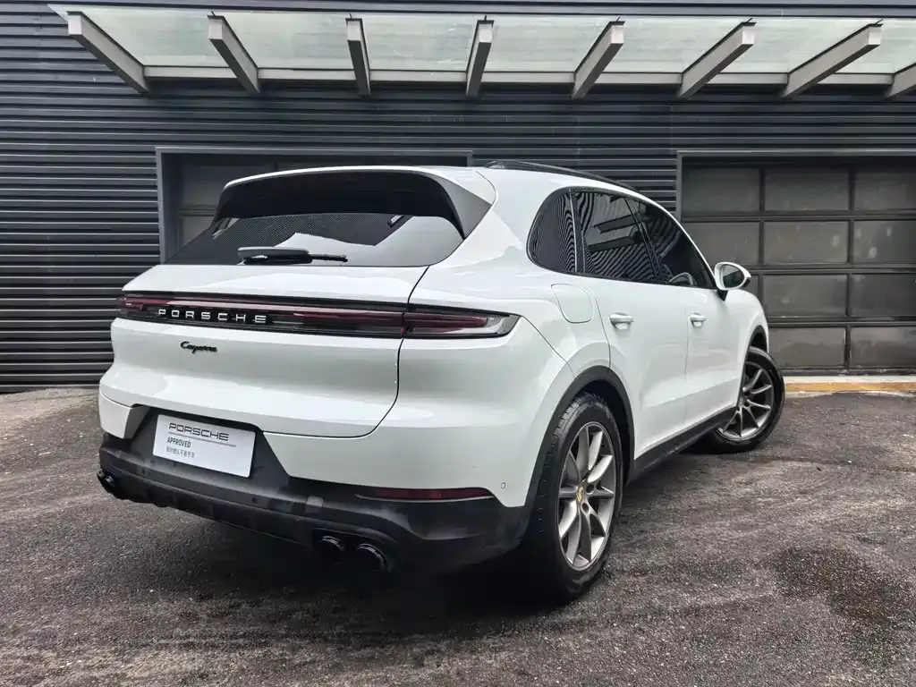 Porsche Cayenne — фото 4