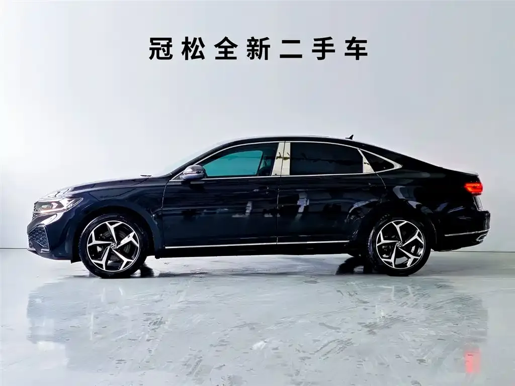 Volkswagen Passat — фото 10