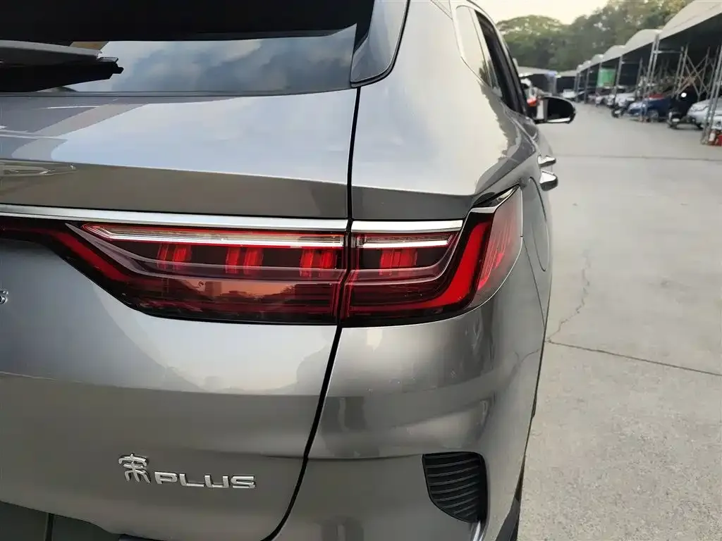BYD PLUS New Energy — фото 7