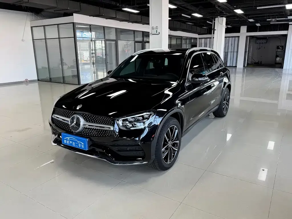 Mercedes-Benz GLC — фото 1