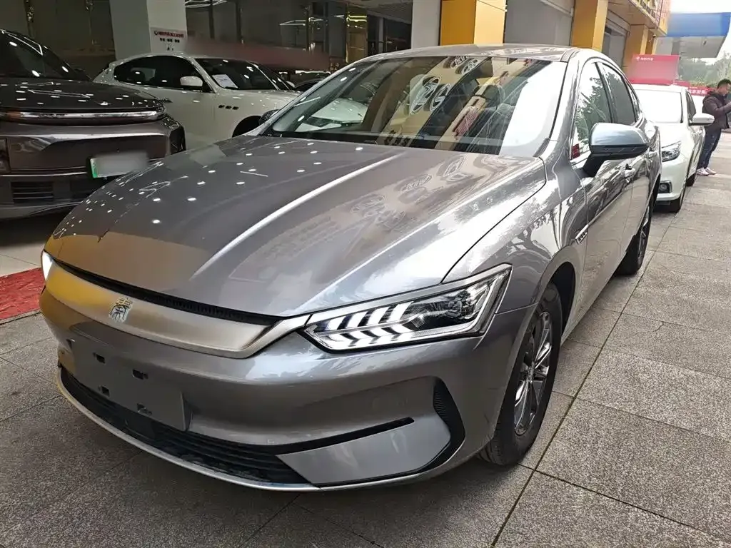 BYD Qin PLUS — фото 10