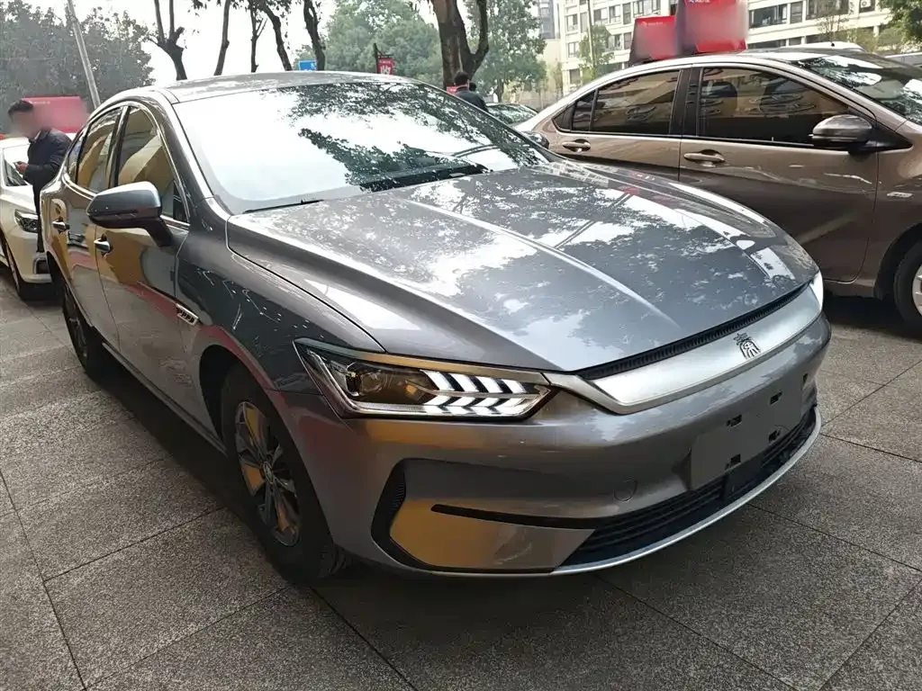 BYD Qin PLUS — фото 6