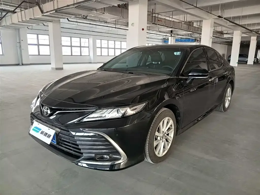 Toyota Camry 2022 из CN, фото 1