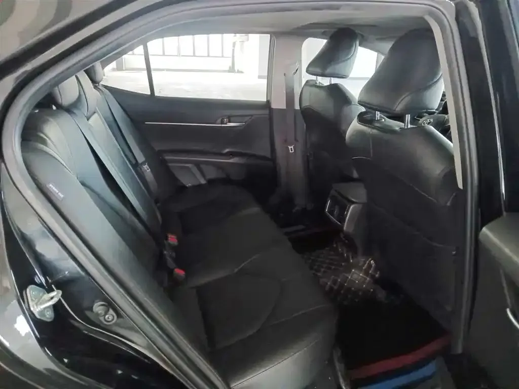Toyota Camry 2022 из CN, фото 10