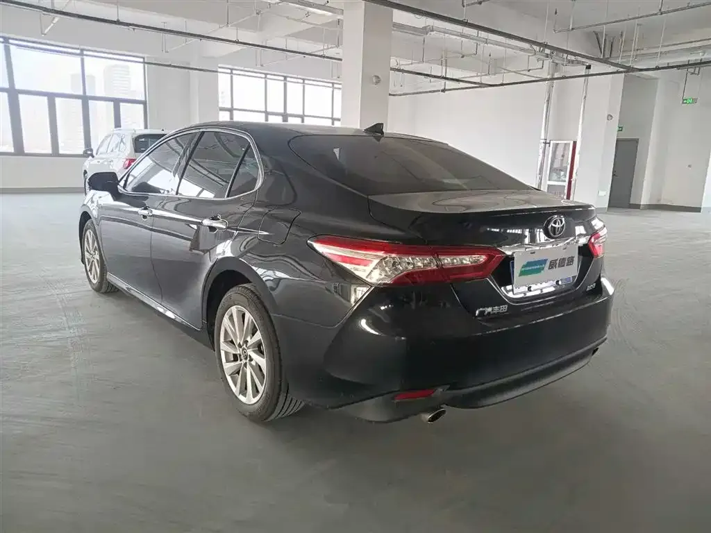 Toyota Camry 2022 из CN, фото 9