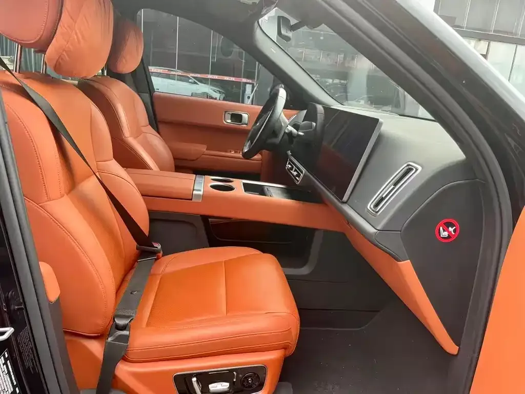 Li Auto L8 2024 из CN, фото 2