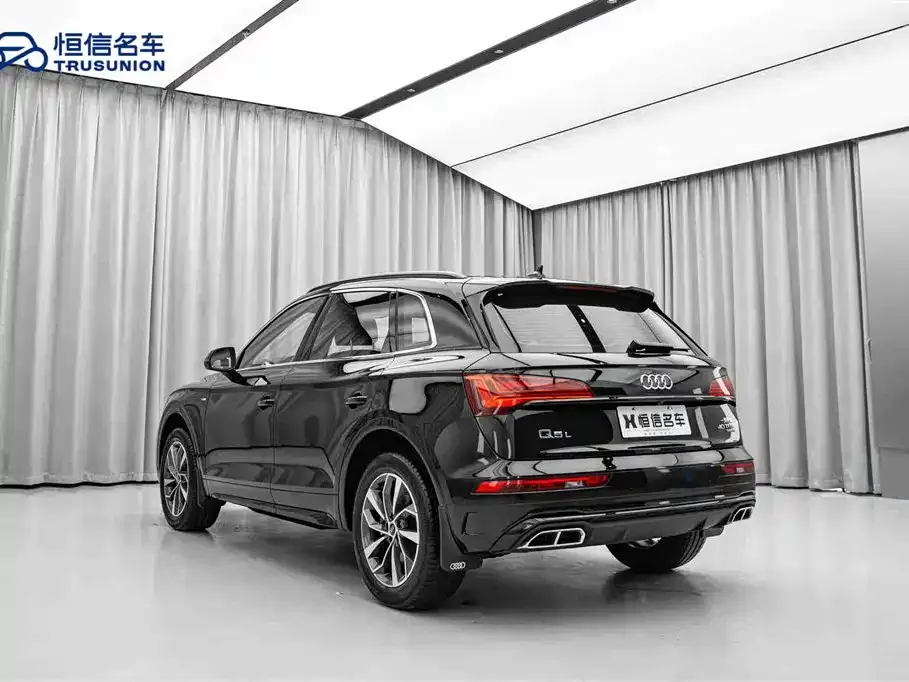 Audi Q5L 2023 из CN, фото 3