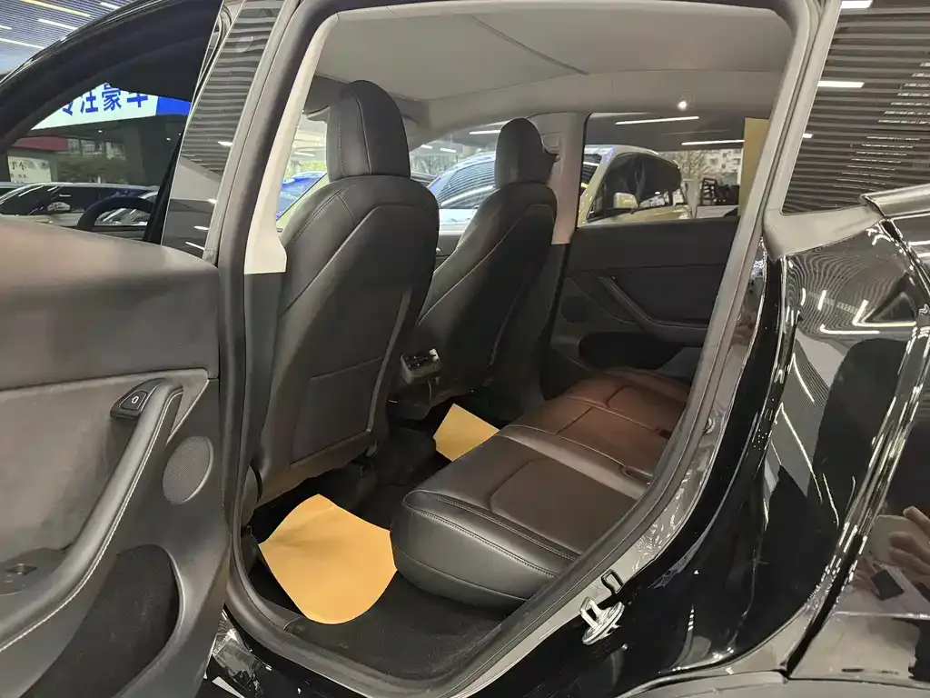 Tesla Model Y 2022 из CN, фото 10