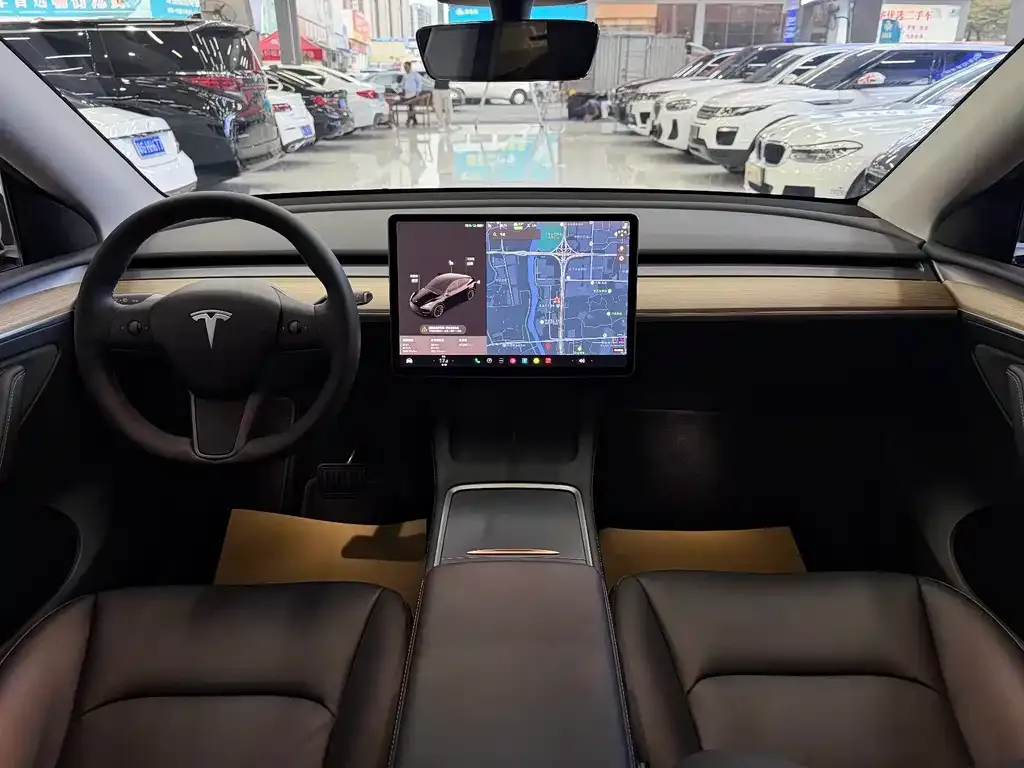 Tesla Model Y 2022 из CN, фото 3