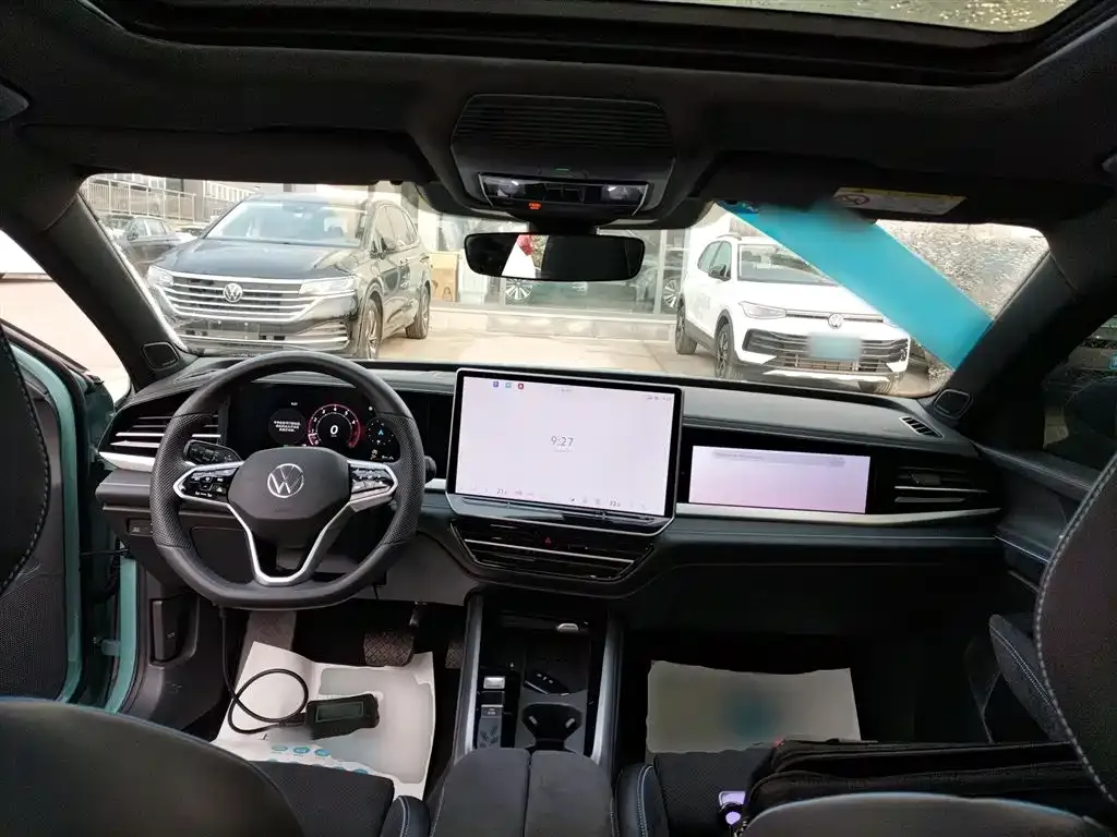 Volkswagen Passat 2024 из CN, фото 9