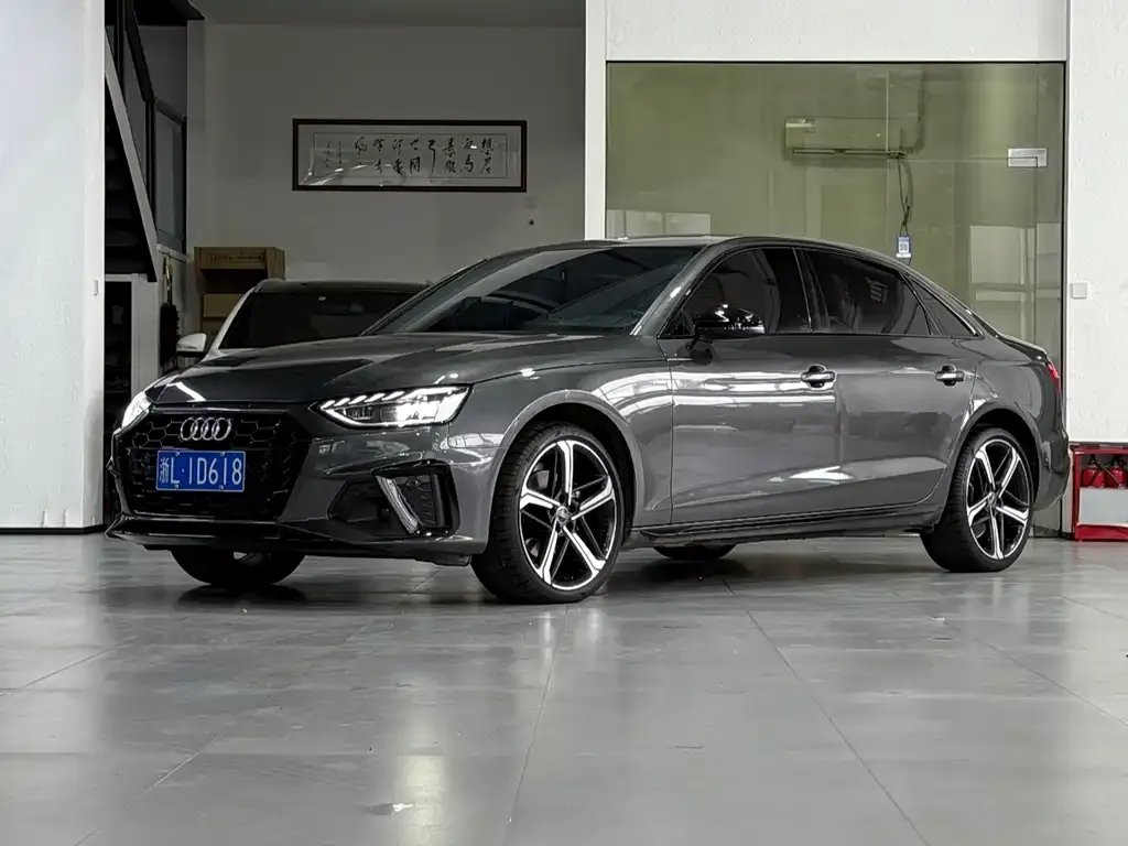 Audi A4L 2025 из CN, фото 1