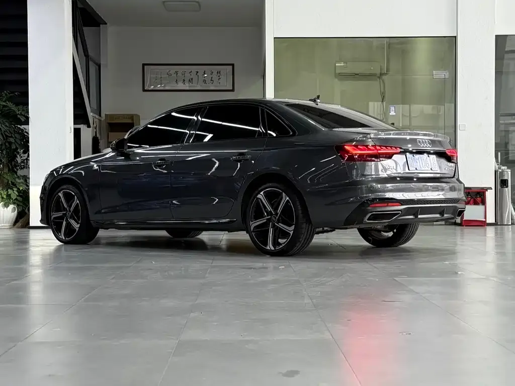 Audi A4L 2025 из CN, фото 6