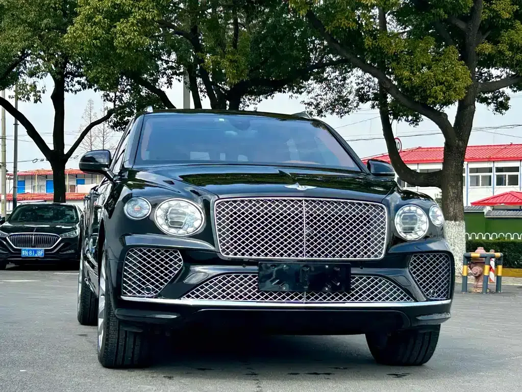 Bentley Bentayga 2022 из CN, фото 5
