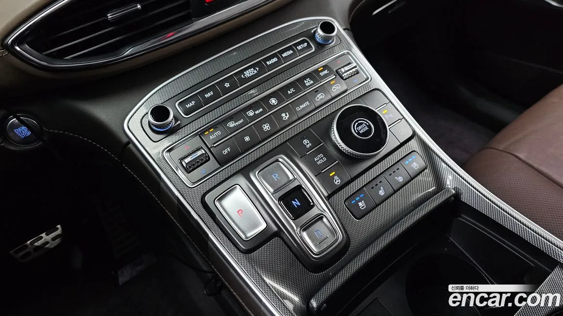 Hyundai Santafe — фото 3