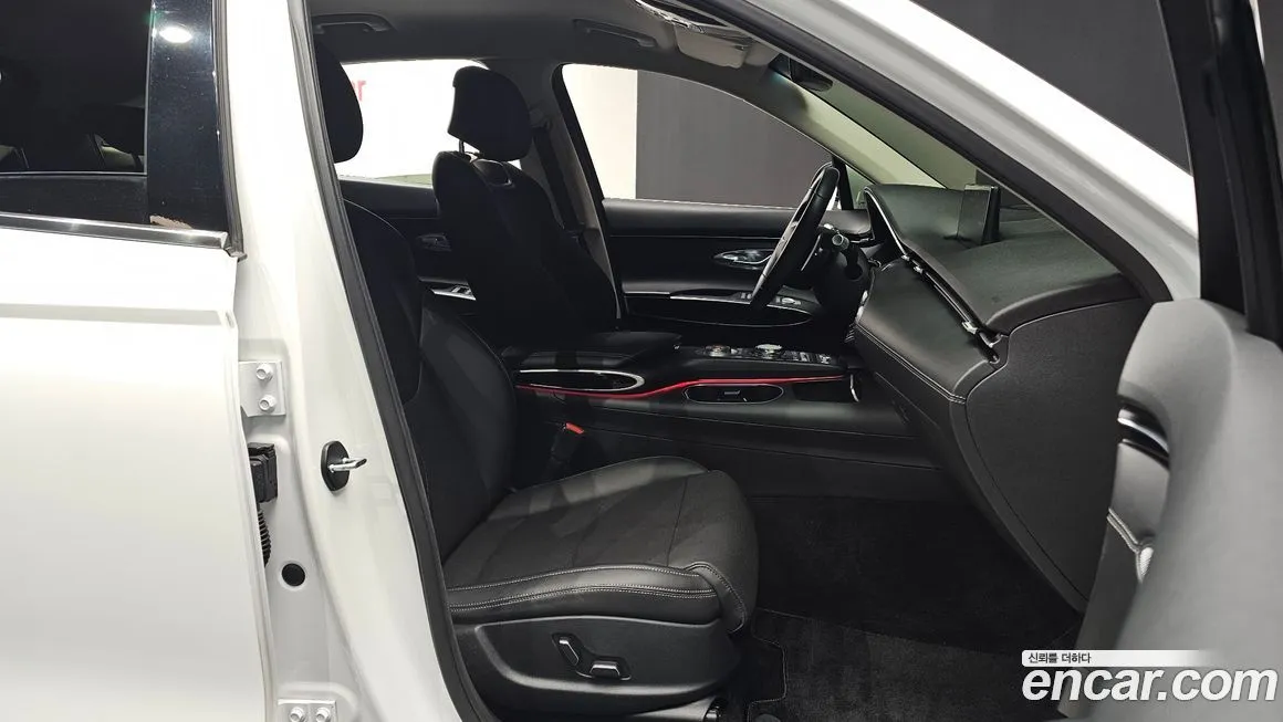 Genesis GV70 2024 из KR, фото 5