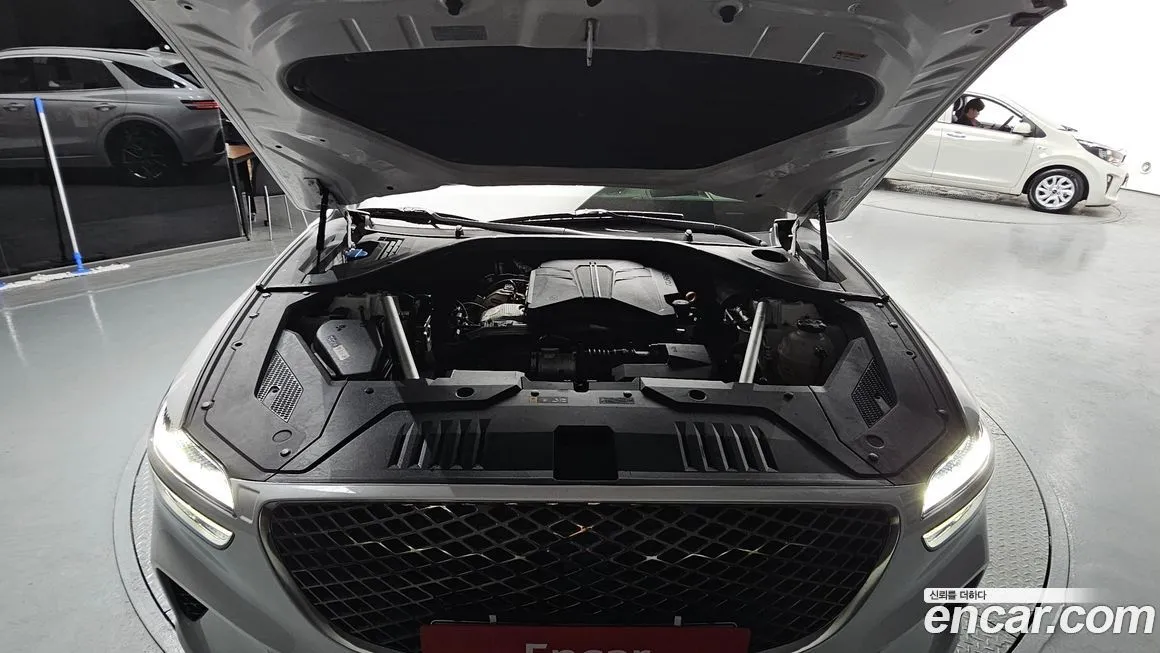 Genesis GV70 2024 из KR, фото 8