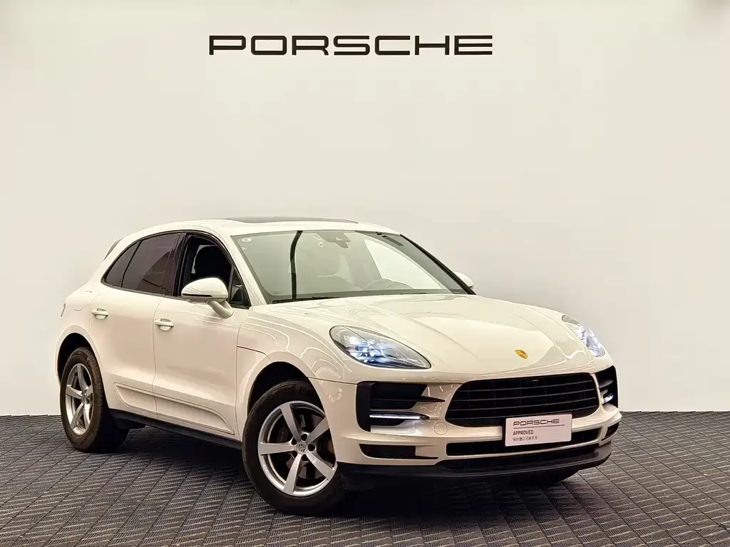 Porsche Macan — фото 1