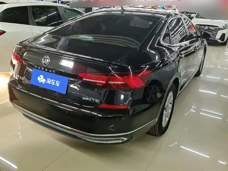 Volkswagen Passat — фото 8